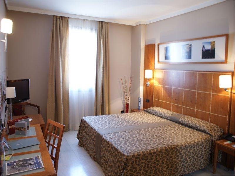 Exe Ciudad De Cordoba Hotel Luaran gambar