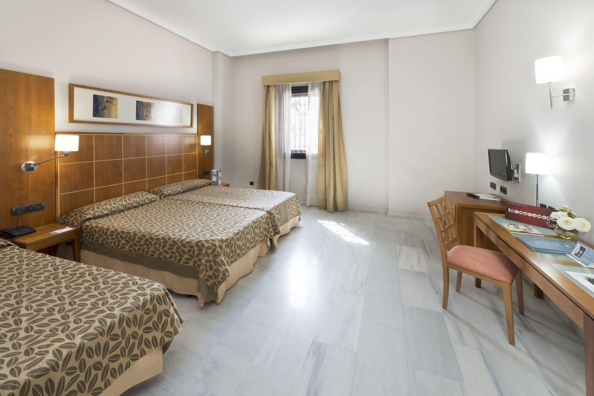 Exe Ciudad De Cordoba Hotel Luaran gambar